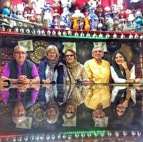 an energetic small group بازار وکیل شیراز